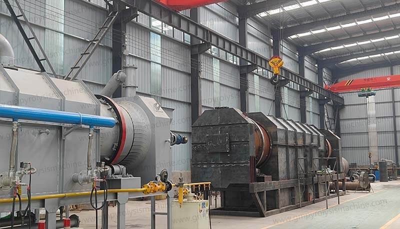 Continuous bamboo carbonization pyrolysis machine