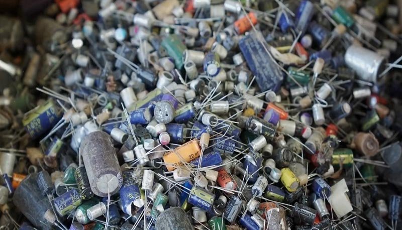 Waste Aluminium Capacitors
